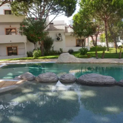 Отель Jardins da Falesia бассейн