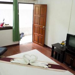 myPatong GuestHouse-Hostel 3* Стандартный номер с различными типами кроватей фото 5