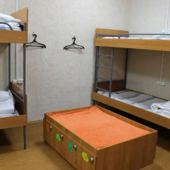 Хостел Рукавичка Кровать в общем номере с двухъярусной кроватью фото 14