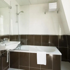 Отель Hôtel Espace Champerret 3* Стандартный номер с различными типами кроватей фото 2