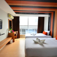 Отель H-Residence 3* Улучшенный номер с различными типами кроватей фото 5