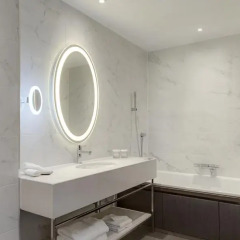 Отель Hilton London Euston 4* Улучшенный номер с различными типами кроватей фото 4