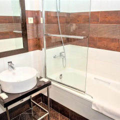Rixwell Centra Hotel 4* Стандартный номер с разными типами кроватей фото 4