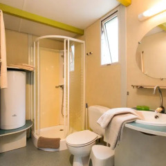 Отель Camping Bungalows El Far ванная