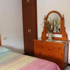 Отель Hostal Kokkola Испания, Фуэнхирола - отзывы, цены и фото номеров - забронировать отель Hostal Kokkola онлайн удобства в номере