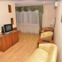 Hotel Lyuks 3* Стандартный номер с разными типами кроватей фото 4
