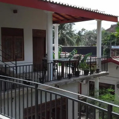 Отель Srimalis Residence Унаватуна