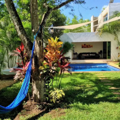 Отель Hostal Ecoplaneta Мексика, Канкун - отзывы, цены и фото номеров - забронировать отель Hostal Ecoplaneta онлайн бассейн