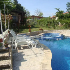Отель Efos Bungalows Болгария, Св. Константин и Елена - отзывы, цены и фото номеров - забронировать отель Efos Bungalows онлайн бассейн