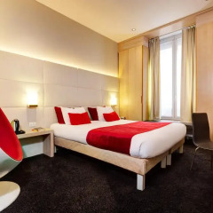 Отель Hôtel Elixir 3* Стандартный семейный номер с двуспальной кроватью фото 11