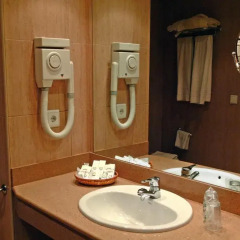 Отель H·TOP Amaika - Adults Only 4* Стандартный номер с различными типами кроватей фото 4