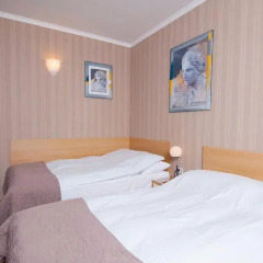 Гостиница Для Вас 4* Семейный люкс с двуспальной кроватью фото 29