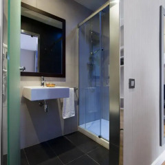 Отель Hostal Bcn Ramblas Стандартный номер с 2 отдельными кроватями фото 13