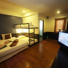 Отель Southern Lanta Resort 3* Бунгало с различными типами кроватей фото 9
