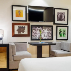 Отель H10 Puerta de Alcalá 4* Стандартный номер с двуспальной кроватью