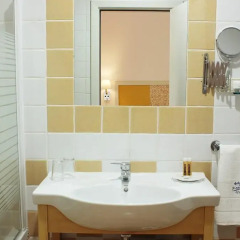 Hotel Malaga Picasso 3* Стандартный номер с различными типами кроватей фото 8