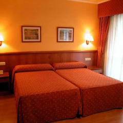Hotel Isolino Эль-Грове комната для гостей фото 5
