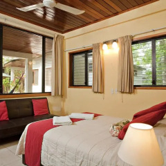 Hotel Jaguar Inn Tikal 3* Бунгало с различными типами кроватей фото 17