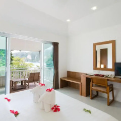 Отель Bay View Resort - Phi Phi Island 3* Улучшенная вилла с различными типами кроватей фото 16