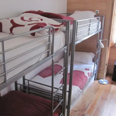 This Is Lisbon Hostel Кровать в общем номере