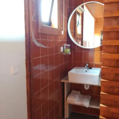 Отель PenichePraia - Bungalows, Campers & Spa ванная