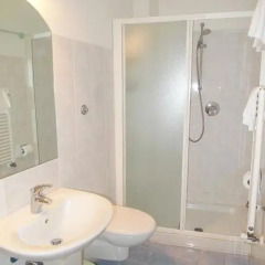 Отель Girasole House 3* Номер категории Эконом с различными типами кроватей фото 3