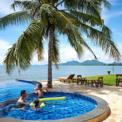 Отель Sara Beachfront Boutique Resort детские мероприятия