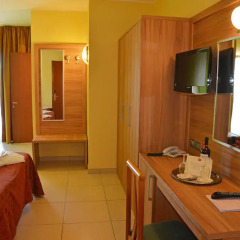 Hotel La Ninfea 3* Стандартный номер с различными типами кроватей фото 4