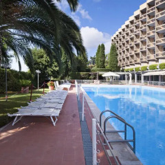 Отель Wyndham Rome Midas бассейн фото 3