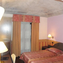 Hotel Due Mondi 3* Стандартный номер с 2 отдельными кроватями