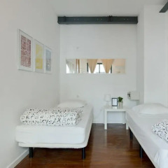 Lisbon Destination Hostel Стандартный номер с 2 отдельными кроватями (общая ванная комната) фото 2