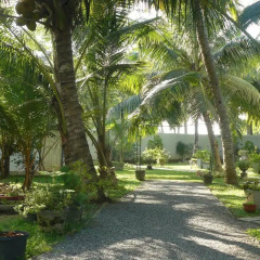 Отель Karl Holiday Bungalow фото 8