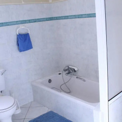 Отель Avalon Bellevue Homes Мальта, Мунксар - отзывы, цены и фото номеров - забронировать отель Avalon Bellevue Homes онлайн ванная