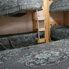 Aventura Hostel Кровать в мужском общем номере фото 7