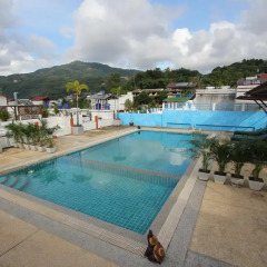Отель Larn Park Resortel бассейн фото 2