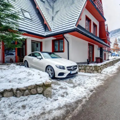 Отель Apartamenty Sun&Snow Kościelisko Residence Косцелиско парковка