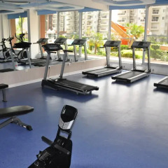 Апартаменты Apartments Orion City фитнесс-зал фото 2