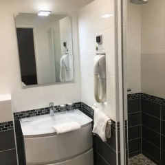Отель Hôtel Paris Gambetta 3* Стандартный номер с двуспальной кроватью фото 3