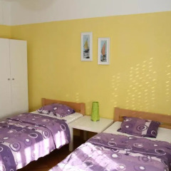 Zagreb Soul Hostel Стандартный номер с 2 отдельными кроватями (общая ванная комната) фото 5