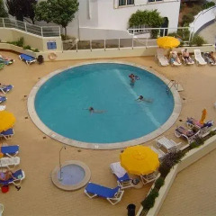 Отель Apartamentos Turisticos Algarve Mor Португалия, Портимао - отзывы, цены и фото номеров - забронировать отель Apartamentos Turisticos Algarve Mor онлайн бассейн фото 2