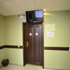 Hostel Tovarisch Кровать в мужском общем номере с двухъярусной кроватью