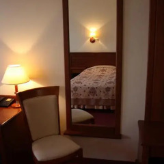 Отель Conti 4* Стандартный номер фото 6