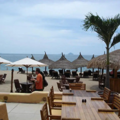 King Town Hotel Nha Trang бассейн