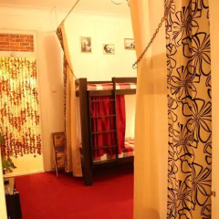 Loft Hostel Minsk Кровать в общем номере с двухъярусной кроватью фото 6