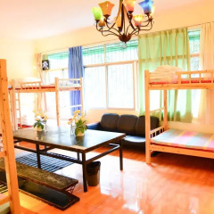 Blacksmith Hostel Кровать в общем номере с двухъярусной кроватью фото 4