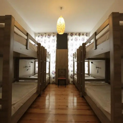 Отель Gallery Hostel Tbilisi Грузия, Тбилиси - отзывы, цены и фото номеров - забронировать отель Gallery Hostel Tbilisi онлайн комната для гостей фото 4