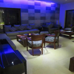 Harbour Winds Hotel интерьер отеля