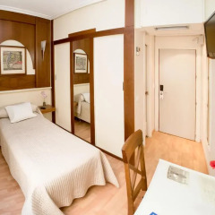 Отель Pasarela 4* Стандартный номер с двуспальной кроватью
