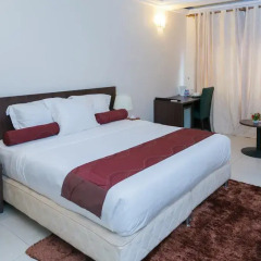 Alisa Hotel Labone 4* Стандартный номер с различными типами кроватей