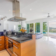 Отель Villa Ginborn Sea view Poolvilla в номере фото 2